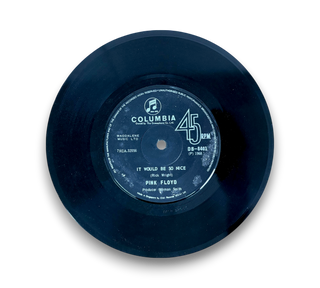 It Would Be So Nice / Julia Dream