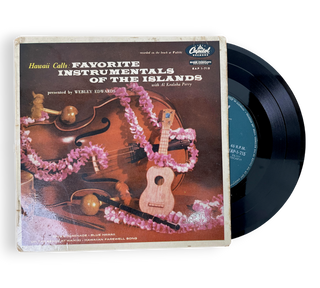 Hawaii Calls: Favorite Instrumentals Of The Islands