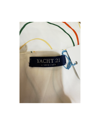 Yacht 21