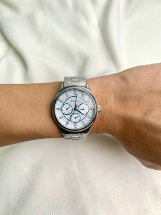 Fossil Women's Quartz Silver-Tone Round Link Bracelet Watch