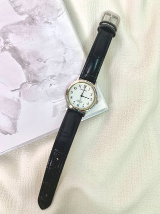 Free Way Quartz Silver Round Black Leather Strap Watch