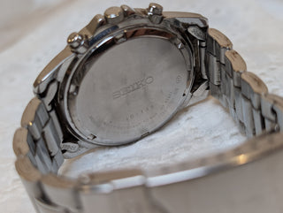 Seiko Quartz Chronograph Silver Round Bracelet Watch