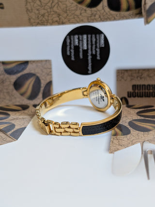 Vintage courrèges Quartz Gold Round Bracelet Watch