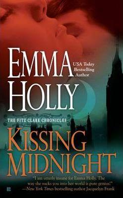 Kissing Midnight - Thryft