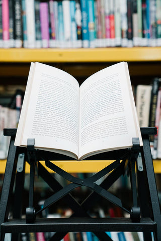 Peasants, Proletarians, and Prostitutes: a preliminary investigation into the work of Chinese women in colonial Malaya - Thryft